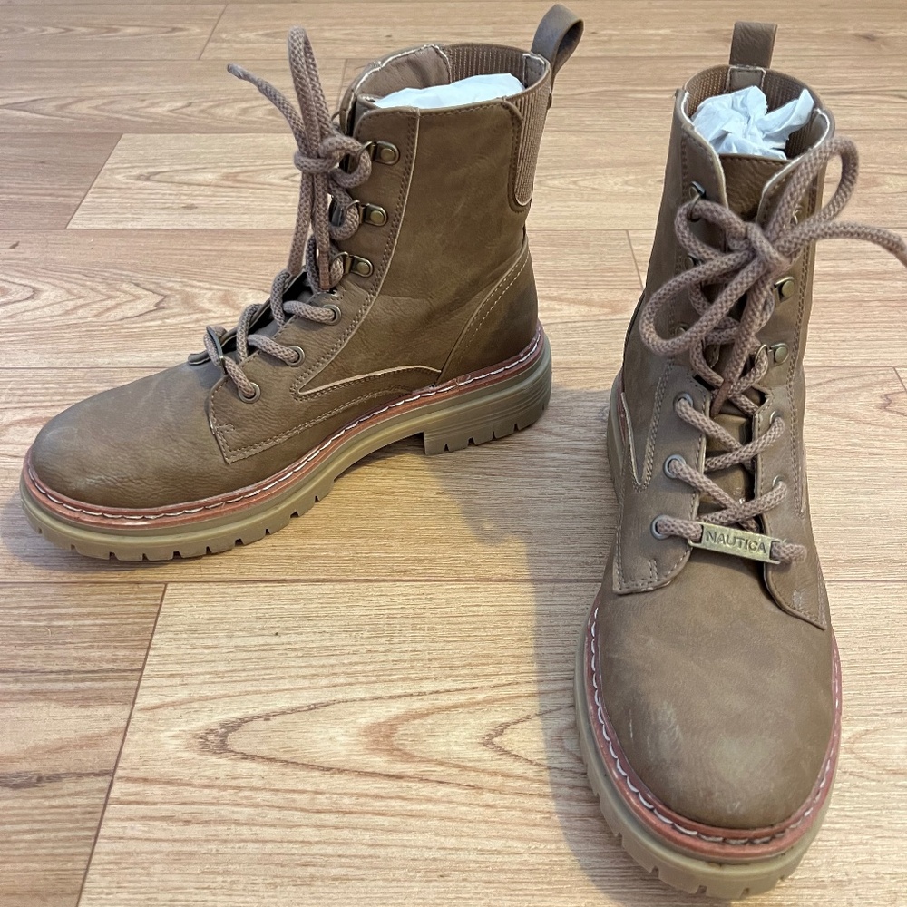 Nautica Women's Florencia Lace-up Bootie Tan Size 8 - USED